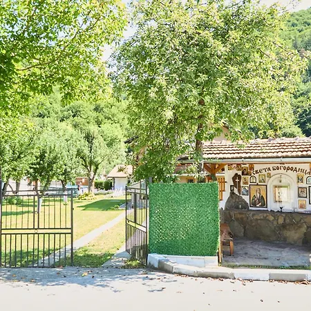Feriehus якимови *